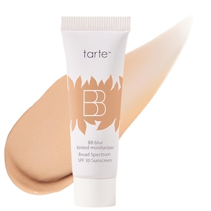 BB blur natural matte tinted moisturizer Broad Spectrum SPF 30 Sunscreen