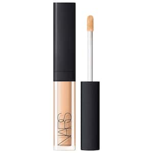 NARS Radiant Creamy Concealer с увлажняющим средним покрытием