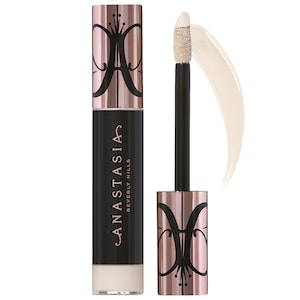 Magic Touch Medium to Full Coverage Concealer