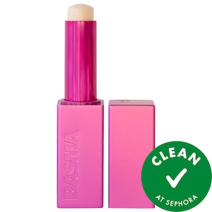 The Foundation Stick for Hydrating, Buildable Coverage and Natural Finish