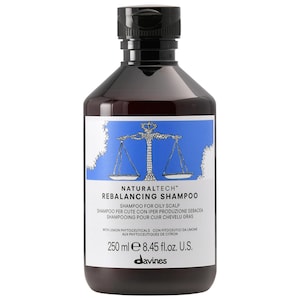 Rebalancing Shampoo for Oily Scalp