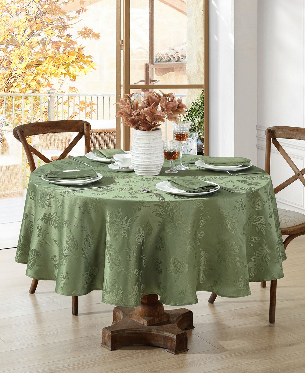 Elrene Elegant Woven Leaves Jacquard Damask Tablecloth, 60"x84" Oval