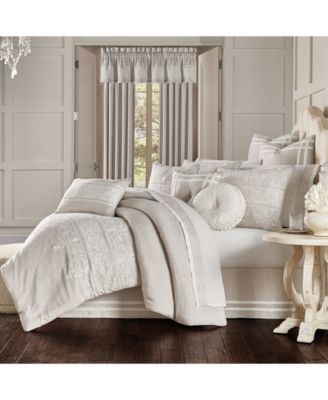 J Queen New York Lauralynn 4-Pc. Comforter Set, Queen