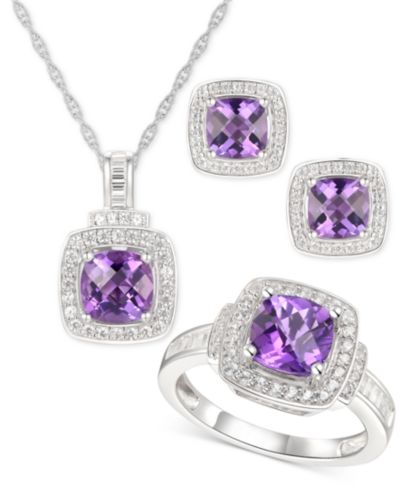 Набор из 3-х изделий: кольцо с аметистом (3-5/8 ct. t.w.) и белым топазом (1 ct. t.w.), кулон и серьги-гвоздики из стерлингового серебра