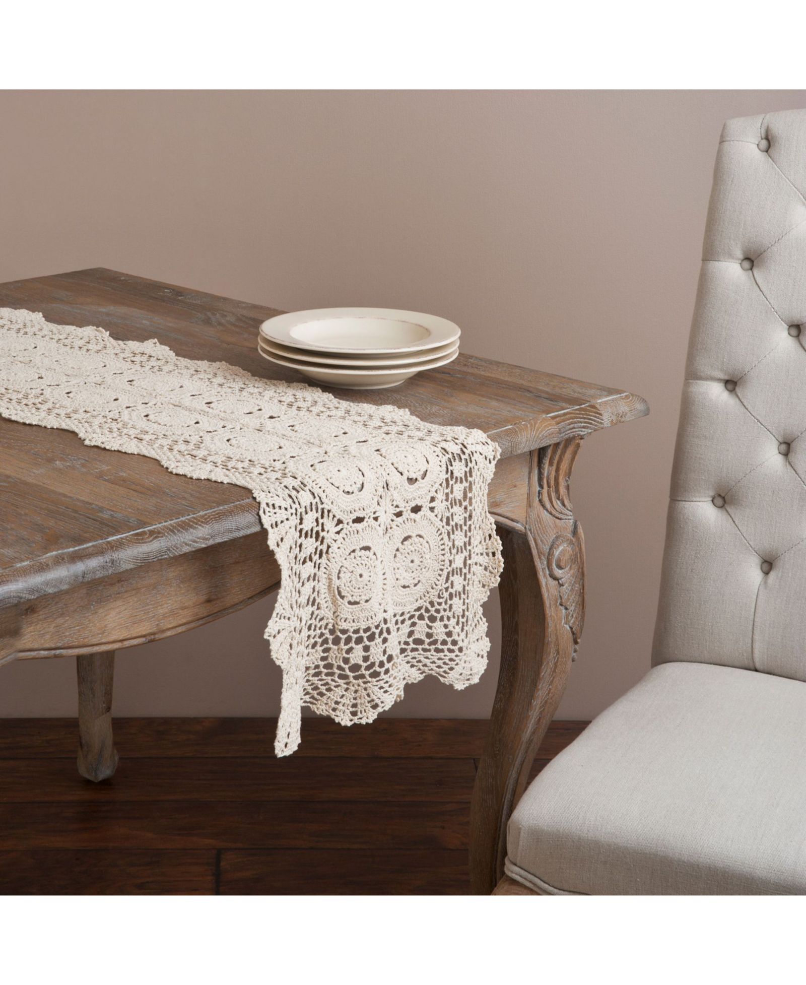 Saro Lifestyle Handmade Cotton Crochet Table Runner, 16" x 45"