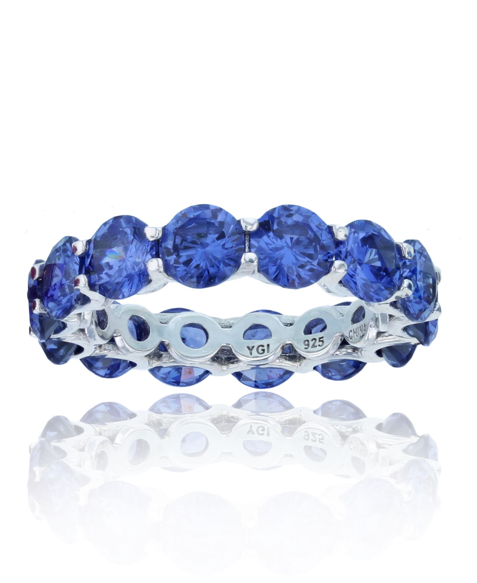 Кольцо Eternity Band из стерлингового серебра с темным фиолетовым Cubic Zirconia