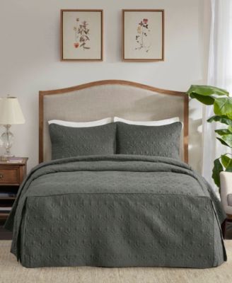 Madison Park Quebec Open Corner Pleated Quilted Bedspread, King