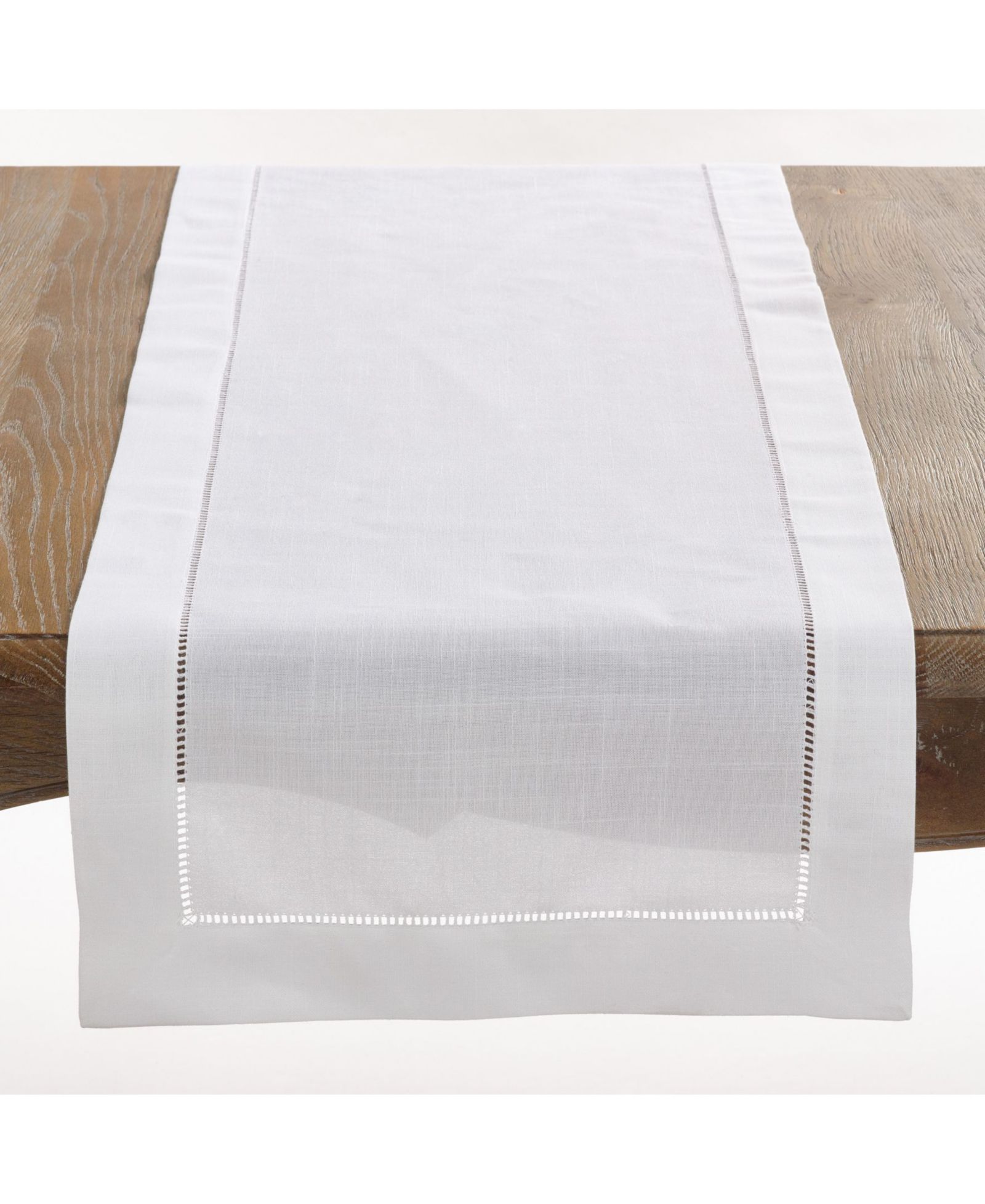 Скатерть Saro Lifestyle Classic Hemstitch Border, 16" x 90"