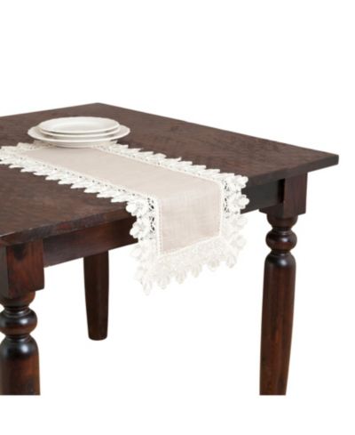 Скатерть Saro Lifestyle Lace Trimmed Table Linens, 16" x 72"