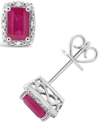 Серьги-гвоздики с рубином (1-1/3 ct. t.w.) и бриллиантовыми акцентами из стерлингового серебра