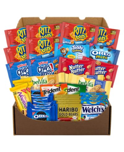 Набор SnackBoxPros: печенье, крекеры и сладости