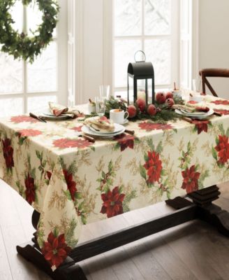 Праздничная скатерть Villeroy & Boch Festive Poinsettia 60x120