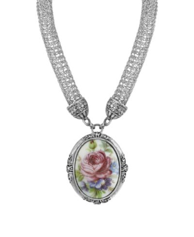 Ожерелье 2028 Silver-Tone Mesh Tube Chain с подвеской Oval Flower 18"