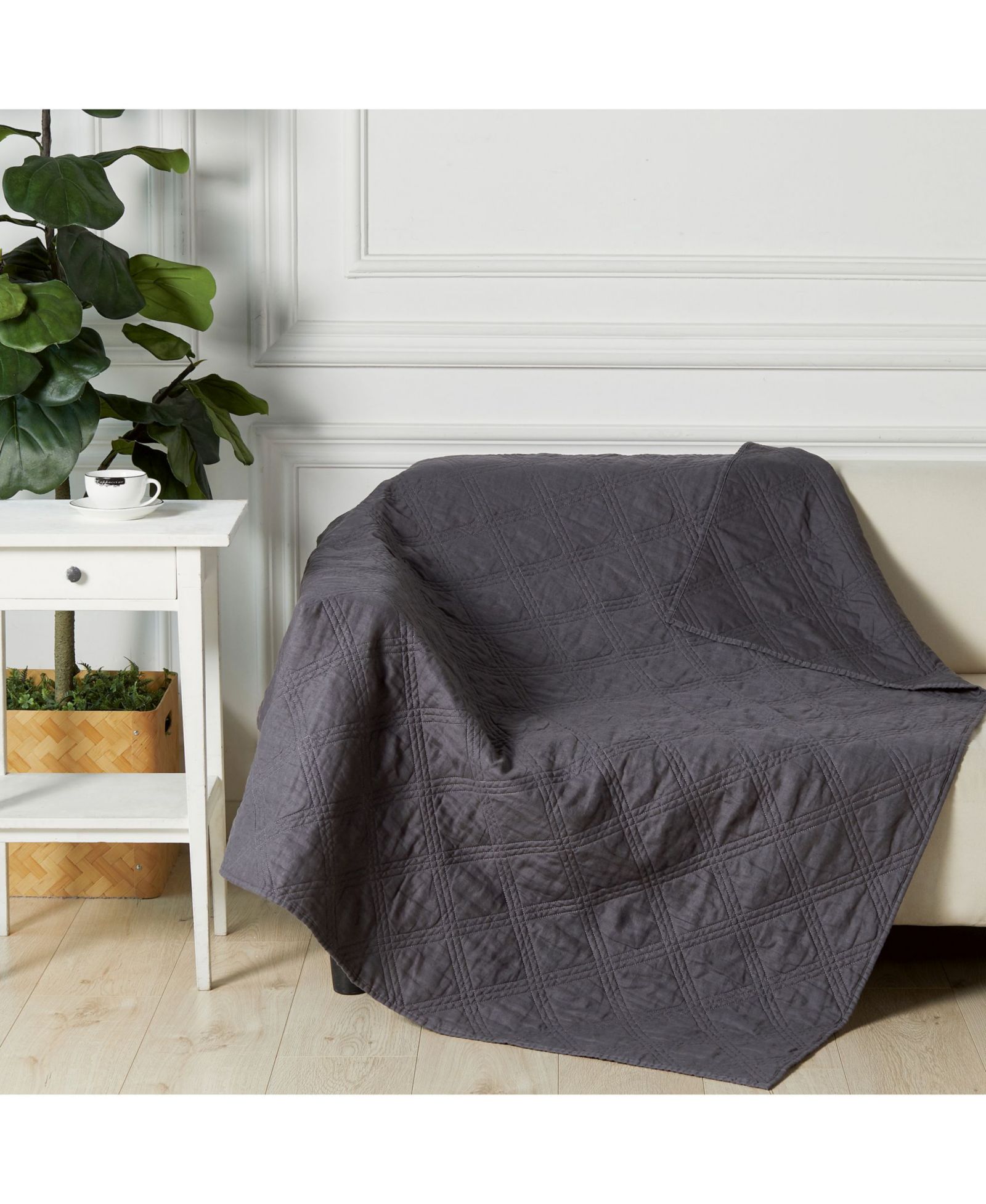 Levtex Washed Linen Reversible Quilted Throw, 50" x 60"