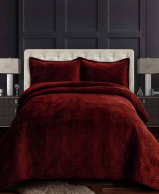 Tribeca Living Capri Medallion Velvet Oversized Solid 3 Piece Quilt Set, Queen