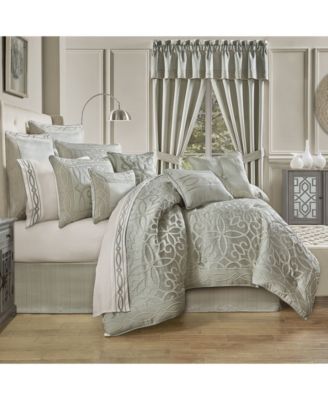 Комплект из 4 предметов Five Queens Court Shelburne Comforter Set, Queen