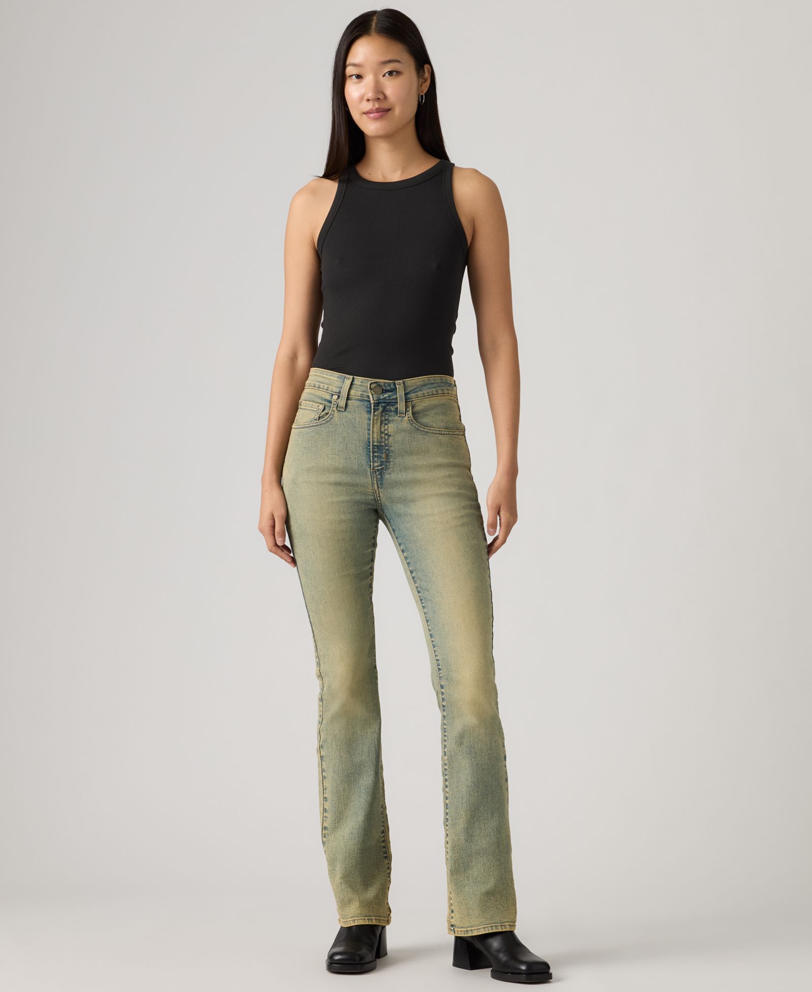 Levi's 725 High-Waist Classic Stretch Bootcut Jeans