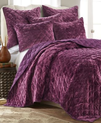 Levtex Home Ellora Velvet Quilt, King