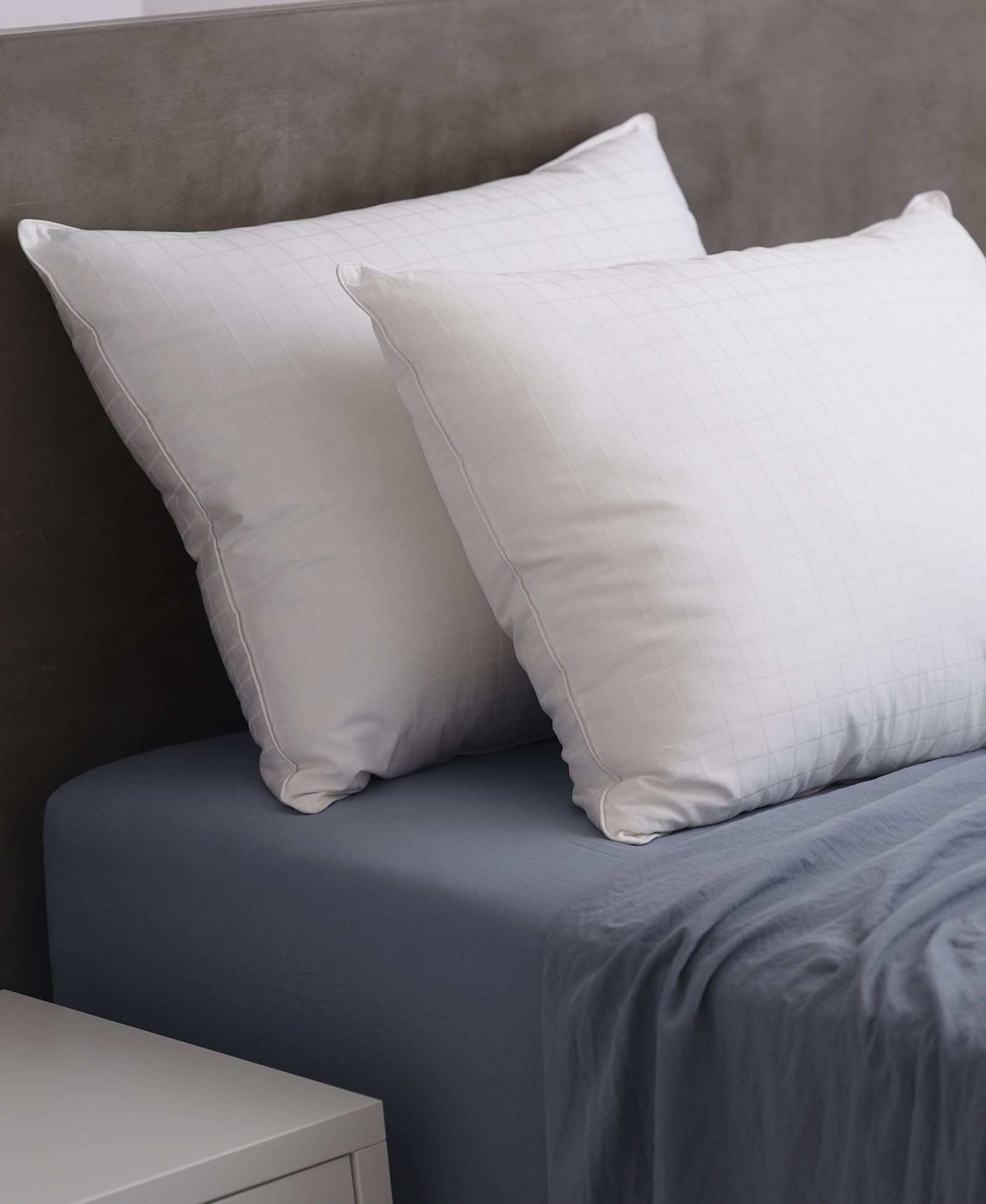 PowerNap 300 Thread Count Gel Medium 2-Pack Pillow, King