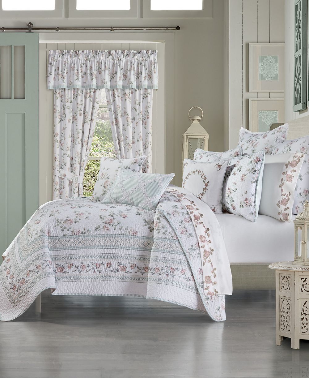 Комплект из 3 предметов Royal Court Rialto Classic Floral Quilt, King/California King