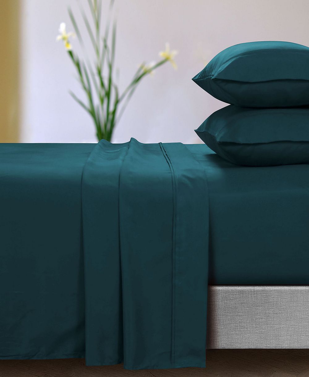 Комплект постельного белья Tribeca Living Microfiber Deep Pocket 4 Piece Set King