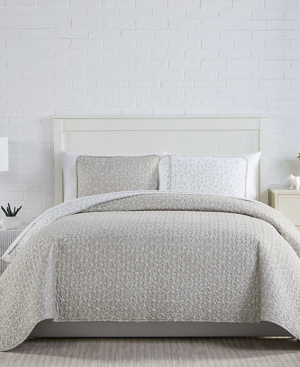 Комплект покрывал Southshore Fine Linens Geometric Maze 3-Pc. King/California King