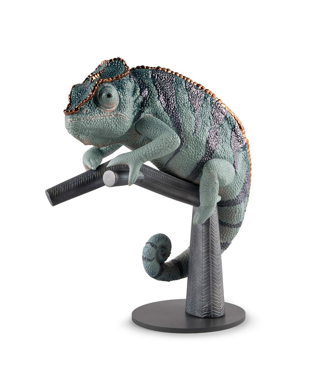 Фигурка Chameleon