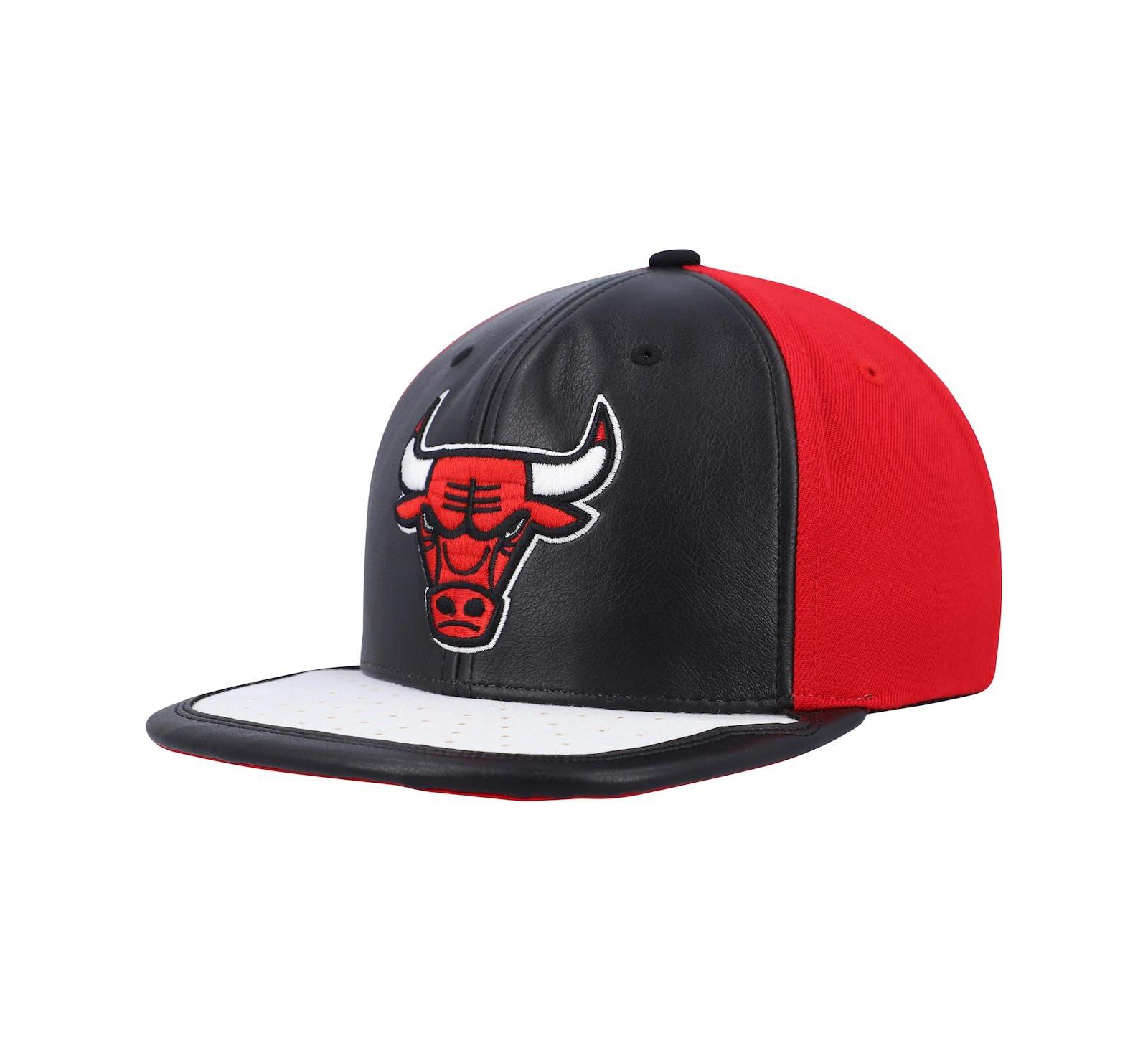 Мужская кепка snapback Mitchell & Ness Chicago Bulls Day One, черная и белая