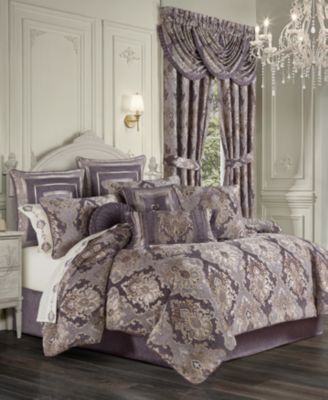 Five Queens Court Dominique 4 Piece Comforter Set, California King