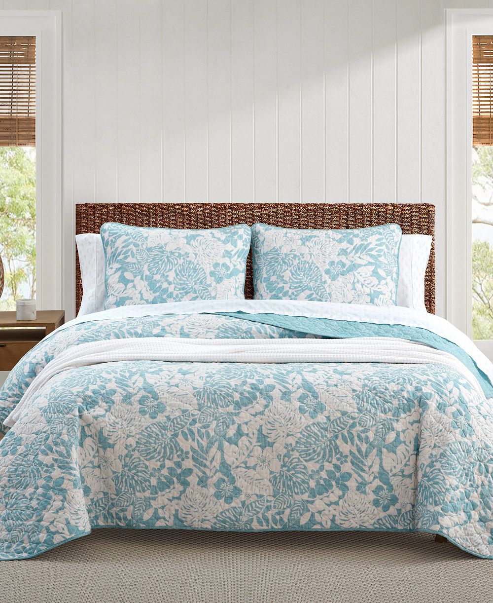 Tommy Bahama Home Laguna Beach Reversible 3 Piece Quilt Set, King