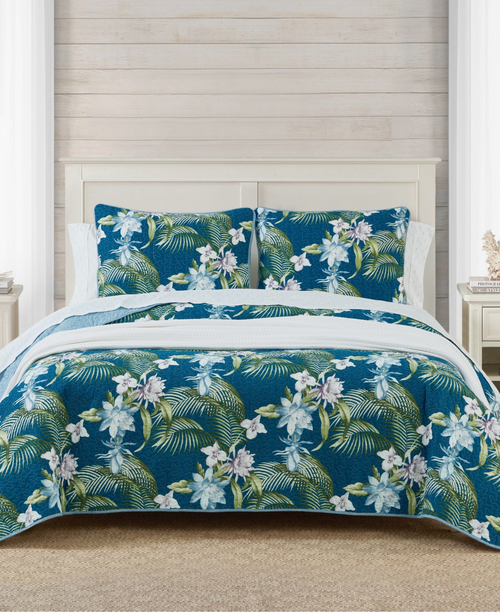Tommy Bahama Home Southern Breeze Reversible 3 Piece Quilt Set, King