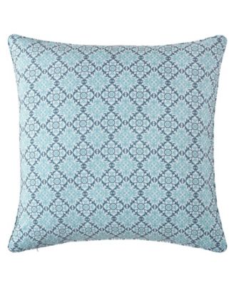 Royal Court Afton Sham, European