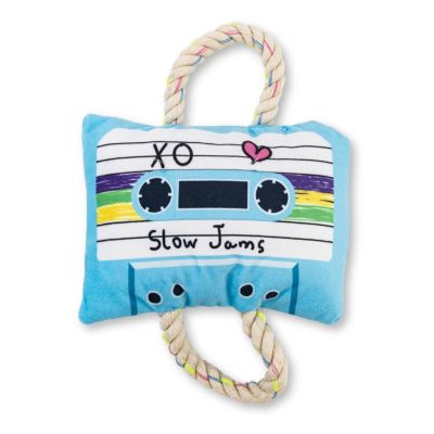 JoJo Modern Pets мягкая игрушка для собак Retro Cassette Tape Squeaker – прочная текстура для игр и объятий