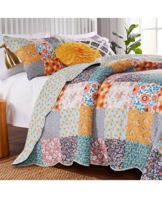 Greenland Home Fashions Carlie Calico 3-Pc. Quilt Set, Full/Queen