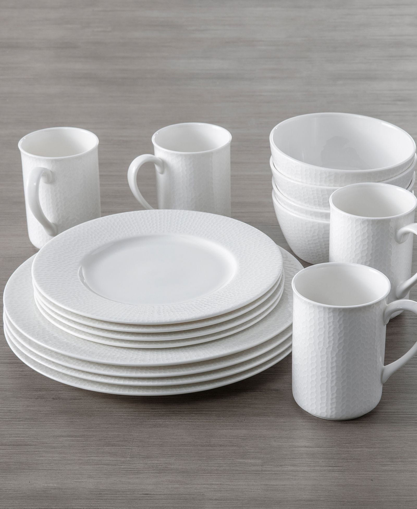 Набор столовой Fortessa Amanda White Embossed, 16 Pc., на 4 персоны