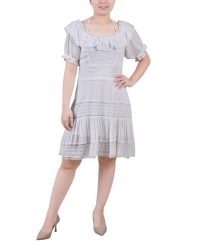 Женское платье NY Collection Petite с коротким рукавом и рюшами на шее