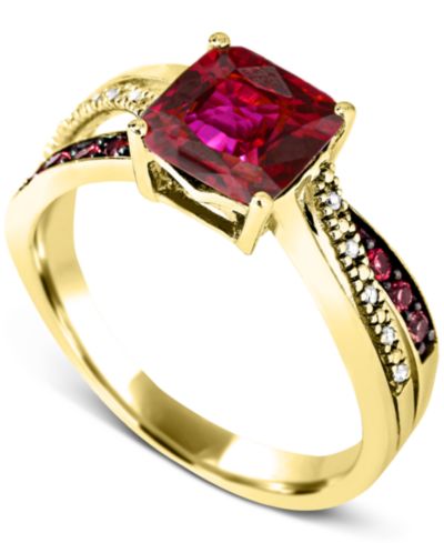 Кольцо с рубином Lab-Grown Ruby (2 ct. t.w.) & Diamond Accent Swirl в 14k Gold-Plated Sterling Silver