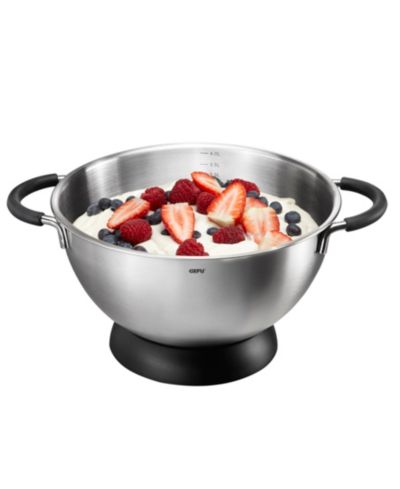 GEFU Stainless Steel 4.25 Quart Mixing Bowl with Silicone Base Ring