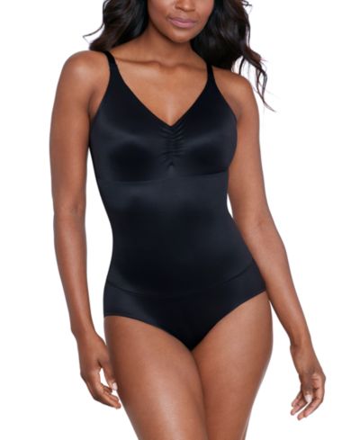 Miraclesuit® Women's Comfy Curves Firm Control Wireless Bodybriefer 2510