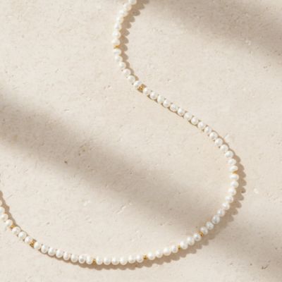 Ожерелье Joey Baby Freshwater Seed Pearl Strand с золотистыми бусинами