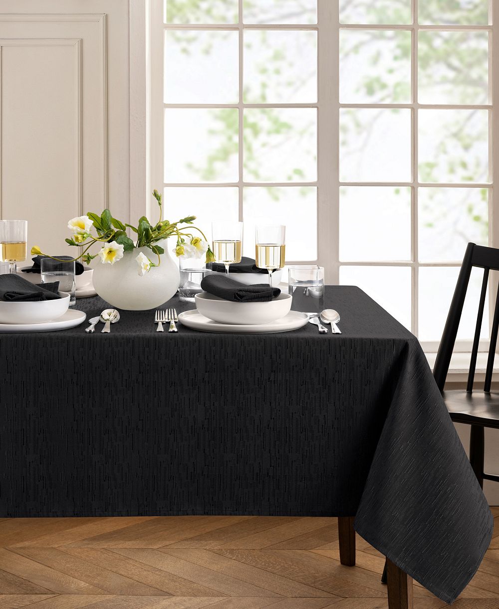 Скатерть Elrene Continental Solid Texture, 60" x 102"
