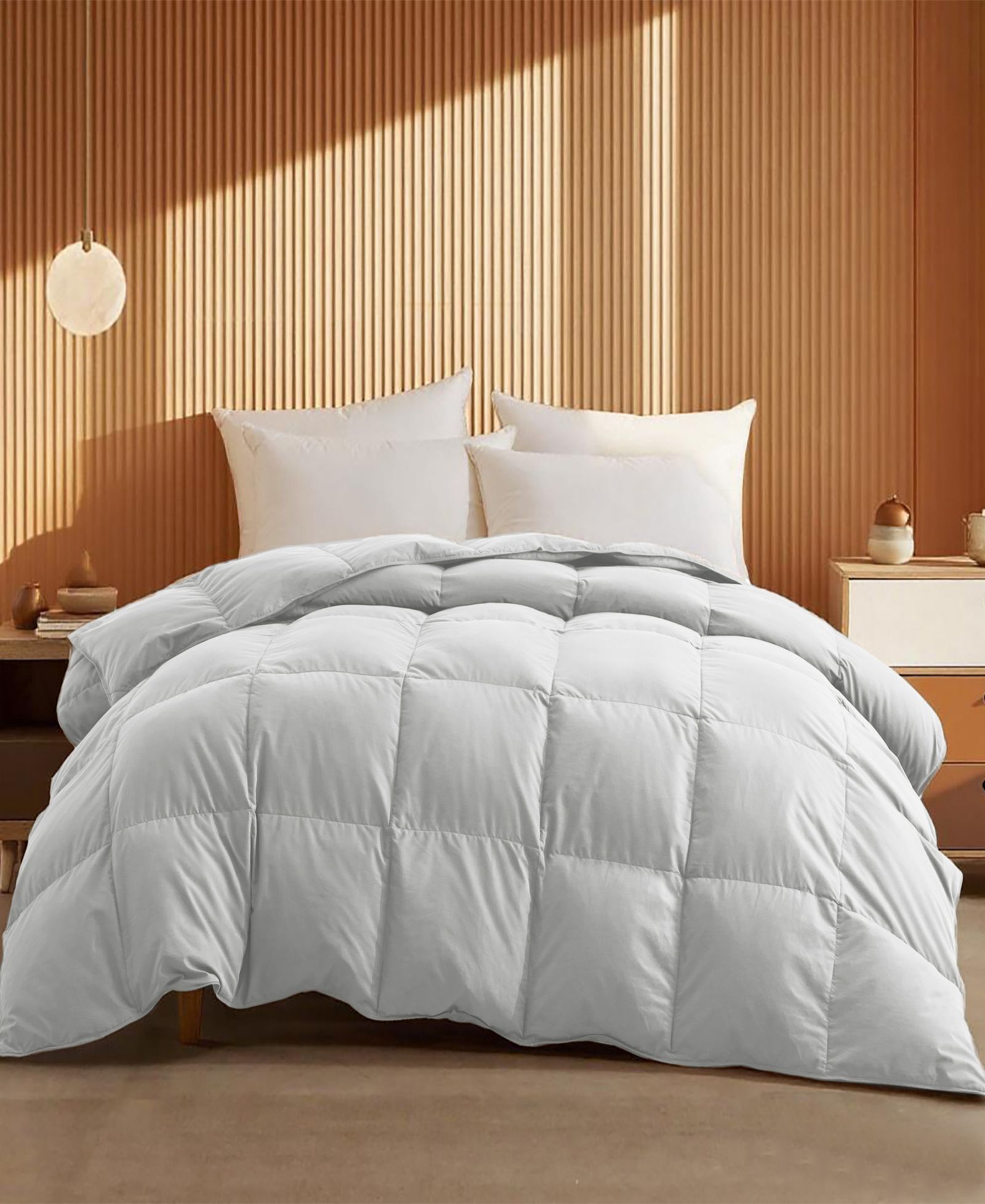 UNIKOME Warm and Cozy 360 Thread Count All Season Down and Feather Fiber Comforter, Full/Queen