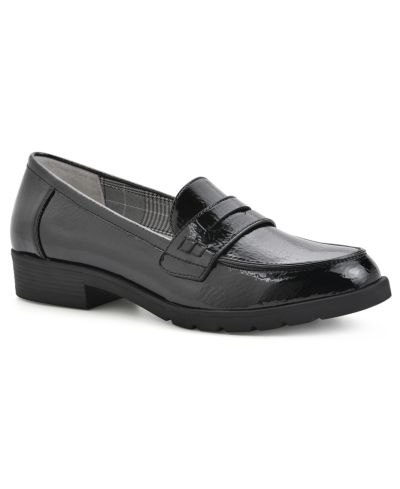 Cliffs by White Mountain Women's Galah Block Heel Loafers