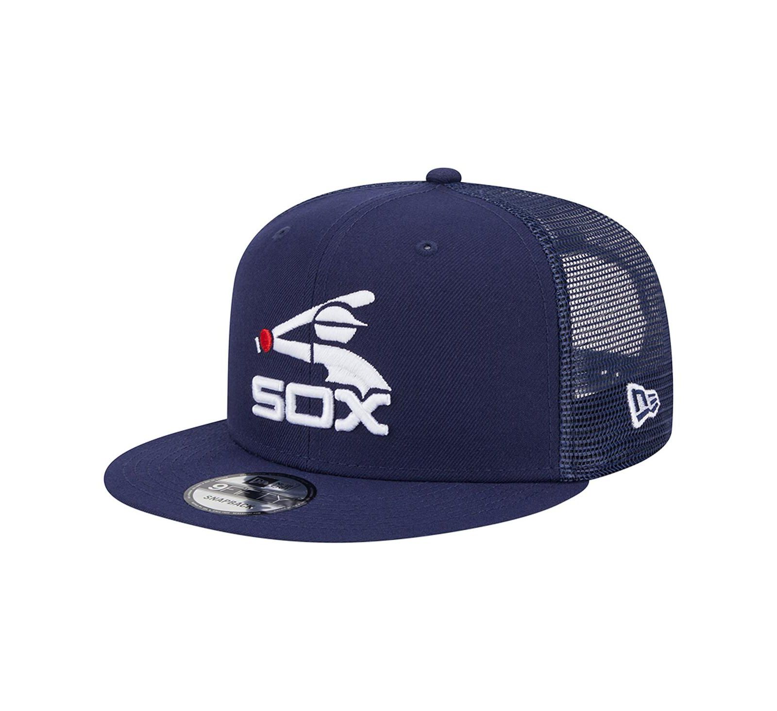 Men's New Era Navy Chicago White Sox Cooperstown Collection Team Color Trucker 9FIFTY Snapback Hat