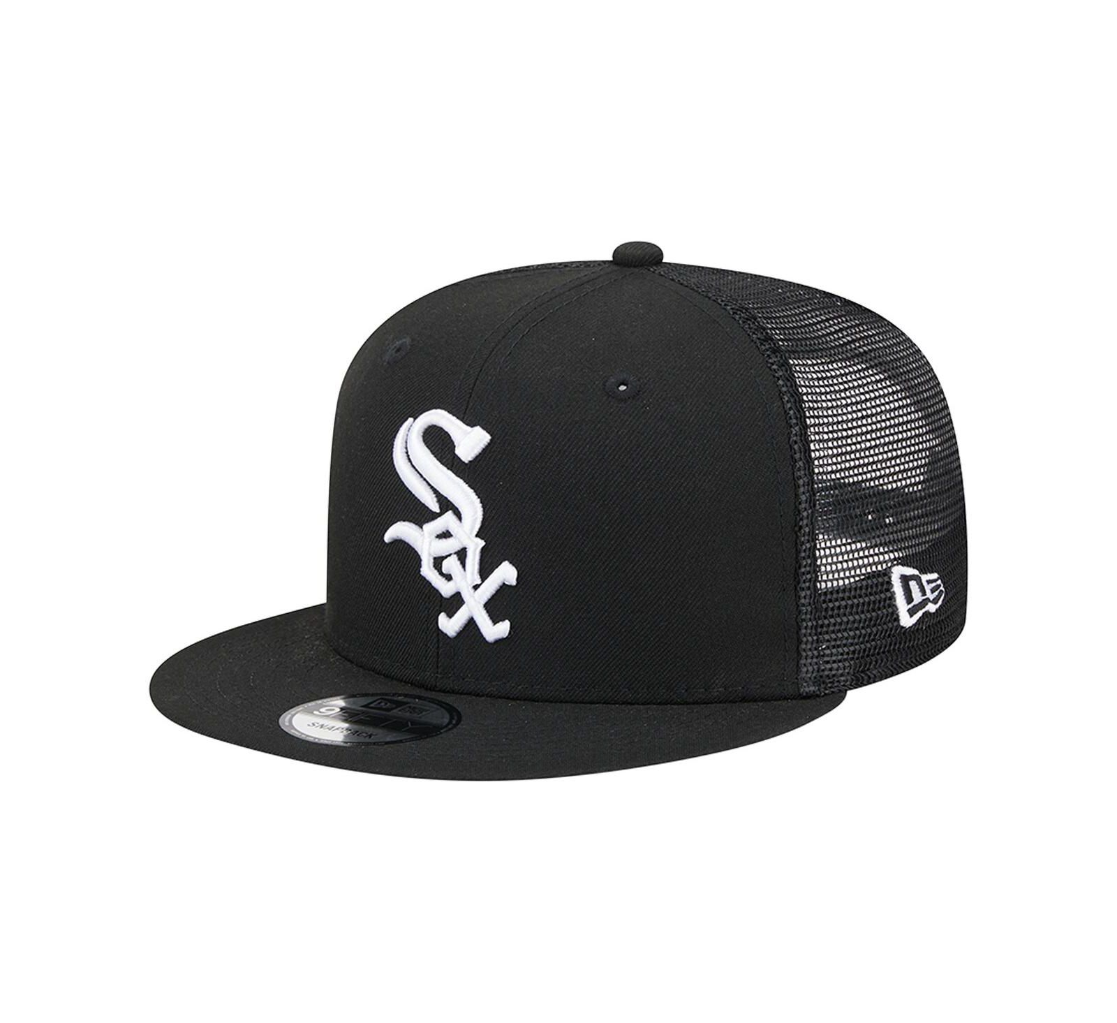 Men's New Era Black Chicago White Sox Team Color Trucker 9FIFTY Snapback Hat