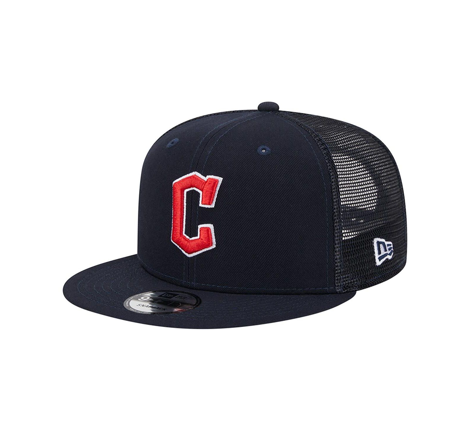 Men's New Era Navy Cleveland Guardians Team Color Trucker 9FIFTY Snapback Hat
