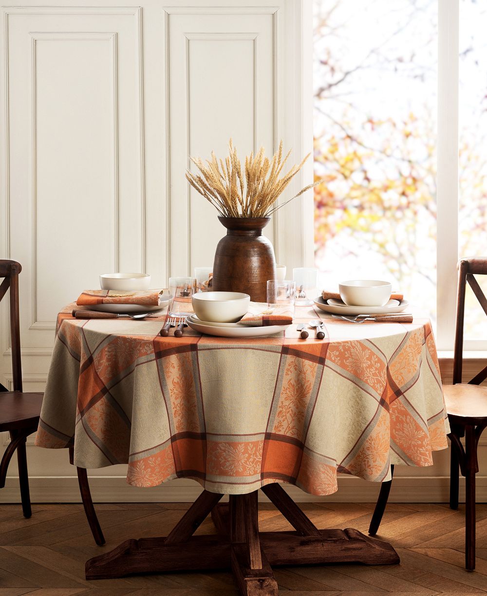 Elrene Autumnal Harvest Jacquard Tablecloth, 70" Round