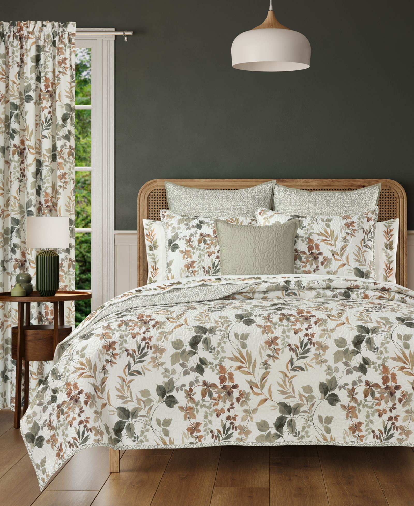 Royal Court Evergreen 3 Piece Quilt Set, King/ California King