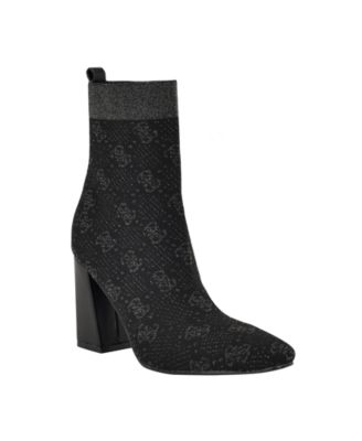 Женские ботильоны GUESS Women's Yonel Block Heel Stretch Knit Logo