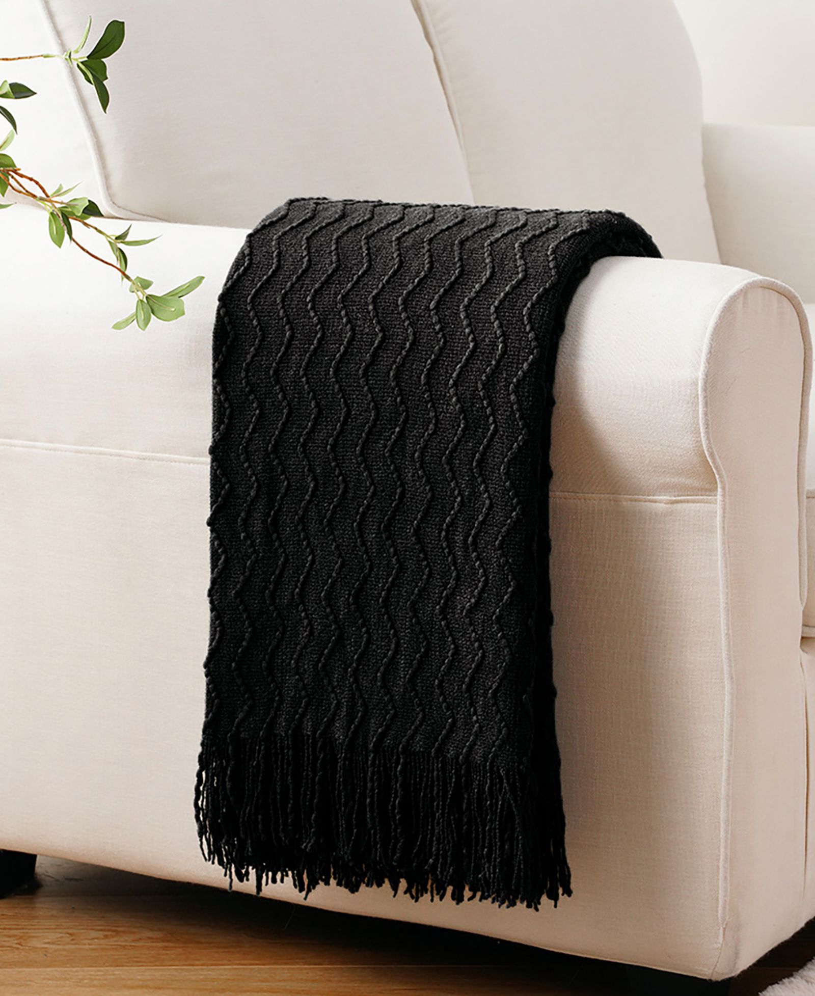 Battilo Wave-Link Texture Lightweight Throw, 50" x 60"